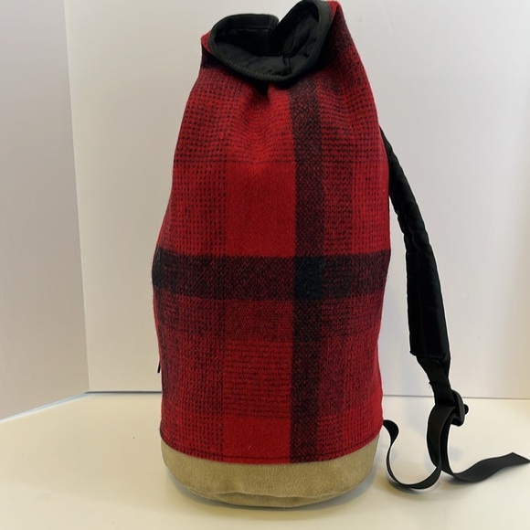 Vintage Pendleton 100% Wool Red & Black Tartan Plaid Flannel + Suede Sling Bag main image 14